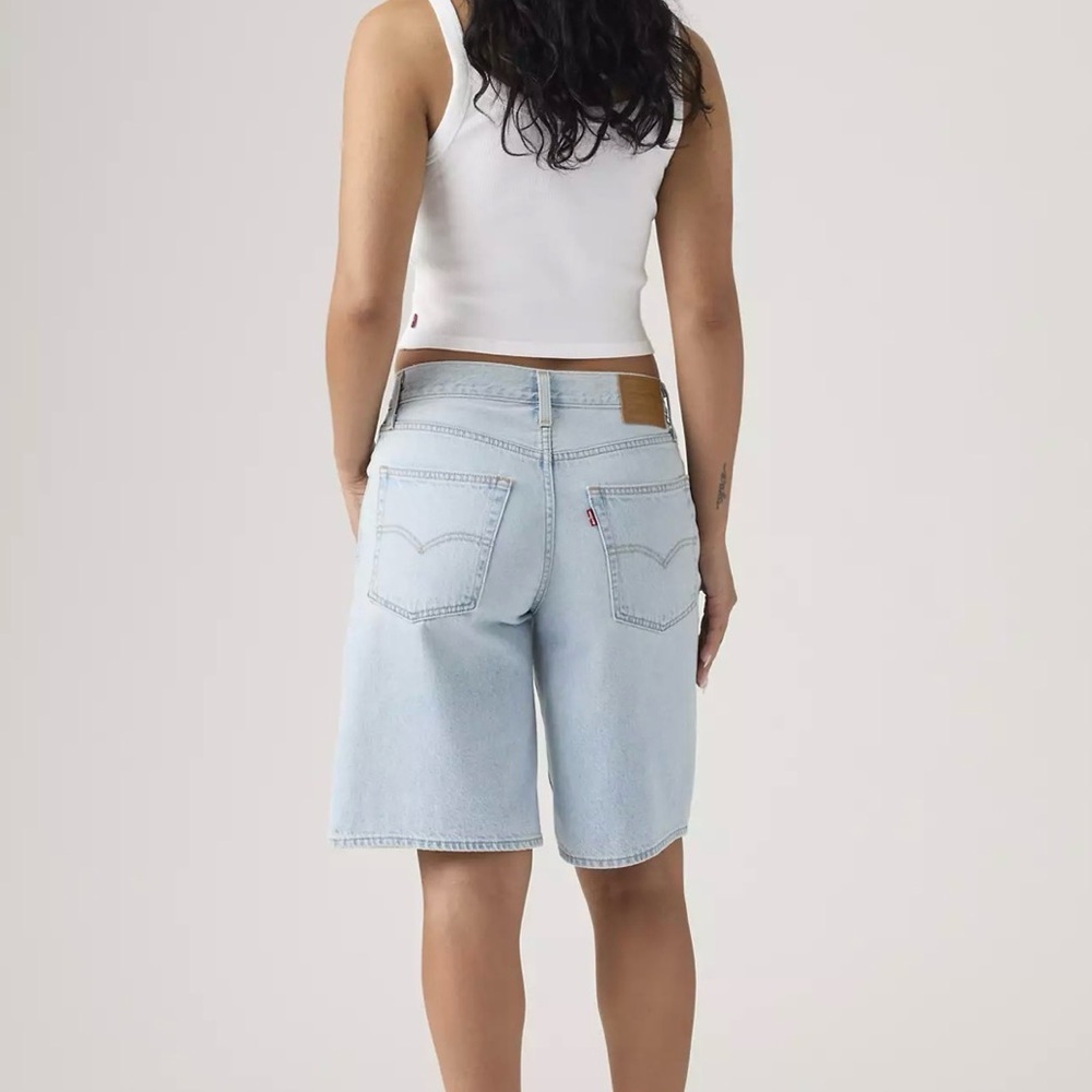 Levi's Light Wash Baggy Dad Jorts - Women's